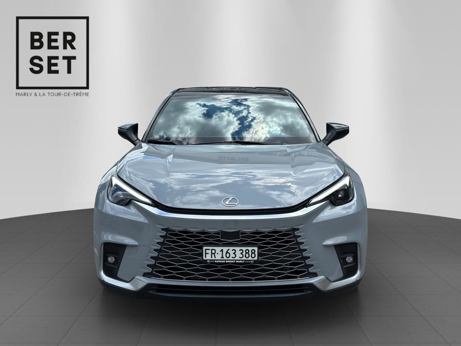 LEXUS LBX 1.5 Hybrid Emotion AWD, Full-Hybrid Petrol/Electric, Ex-demonstrator, Automatic - 4