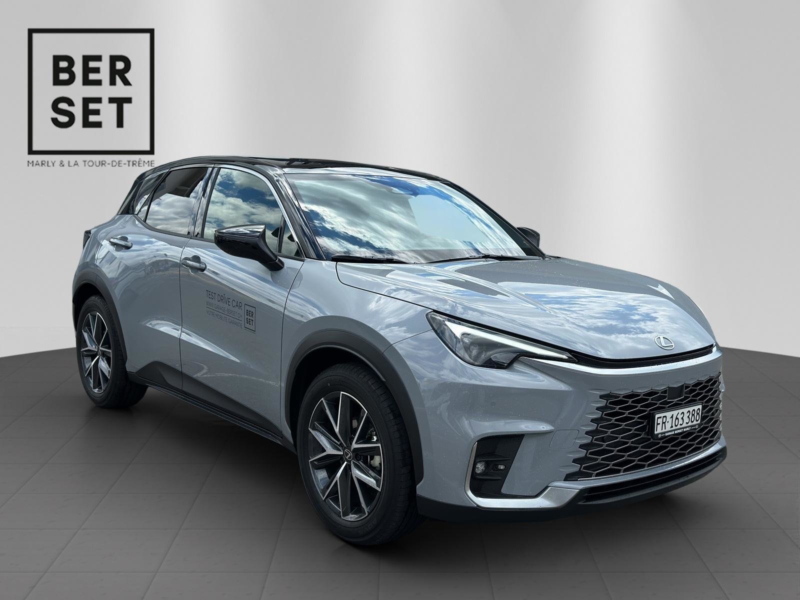 LEXUS LBX 1.5 Hybrid Emotion AWD, Full-Hybrid Petrol/Electric, Ex-demonstrator, Automatic - 5