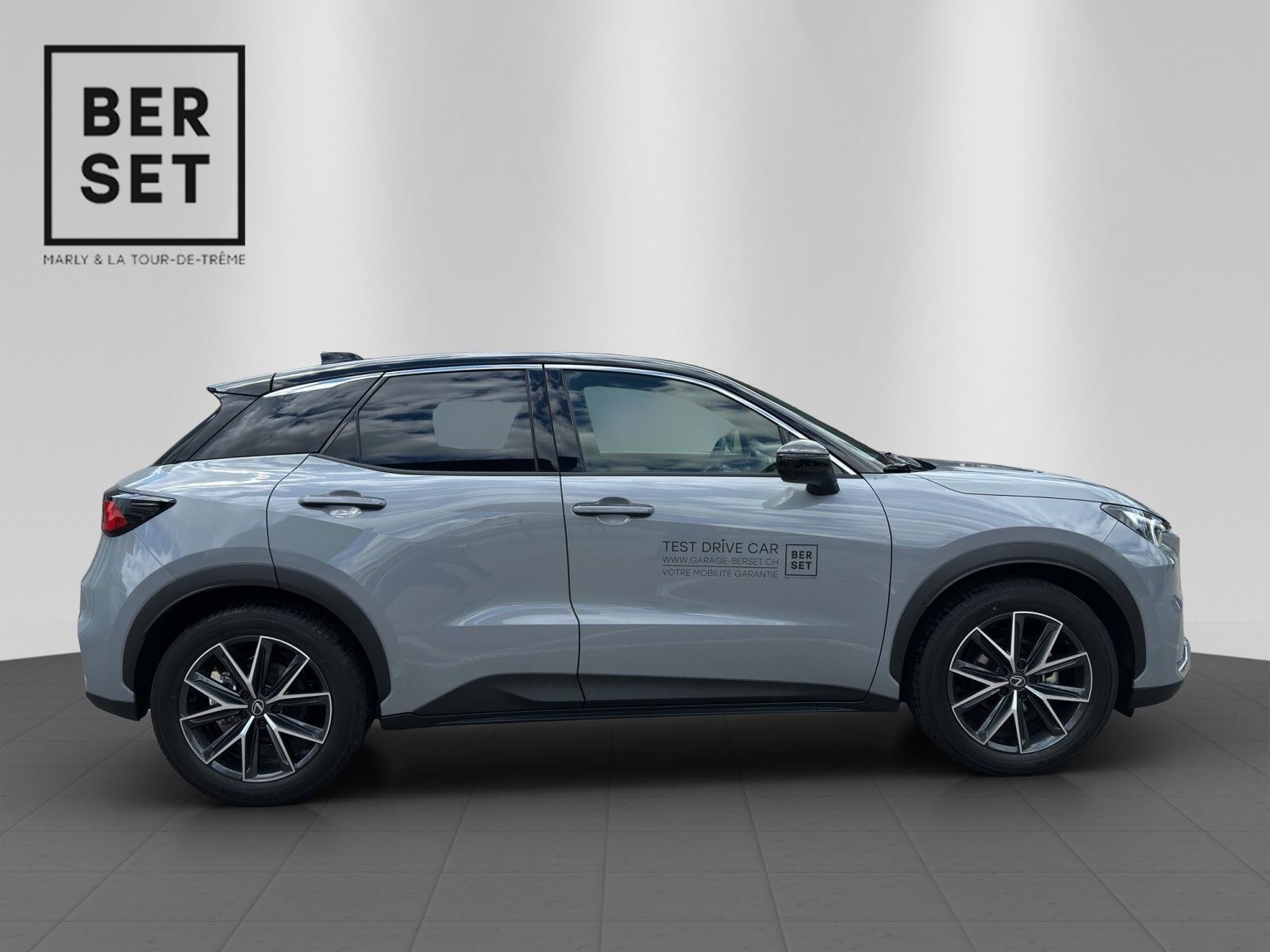 LEXUS LBX 1.5 Hybrid Emotion AWD, Full-Hybrid Petrol/Electric, Ex-demonstrator, Automatic - 6