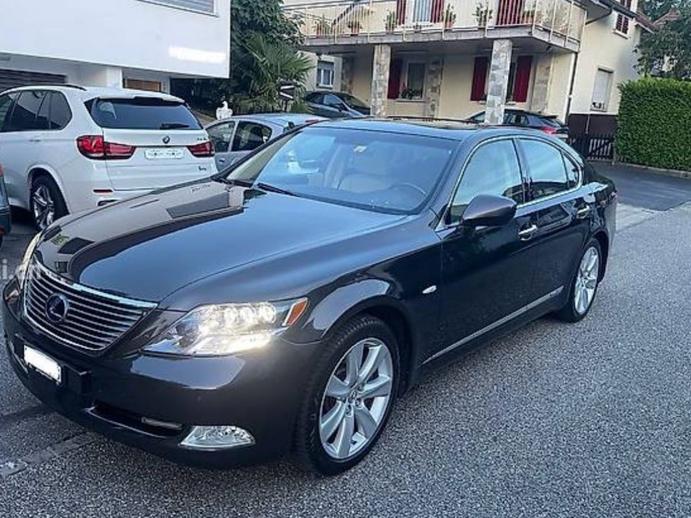 LEXUS LS 600h 5.0 V8 AWD Automatic, Second hand / Used, Automatic