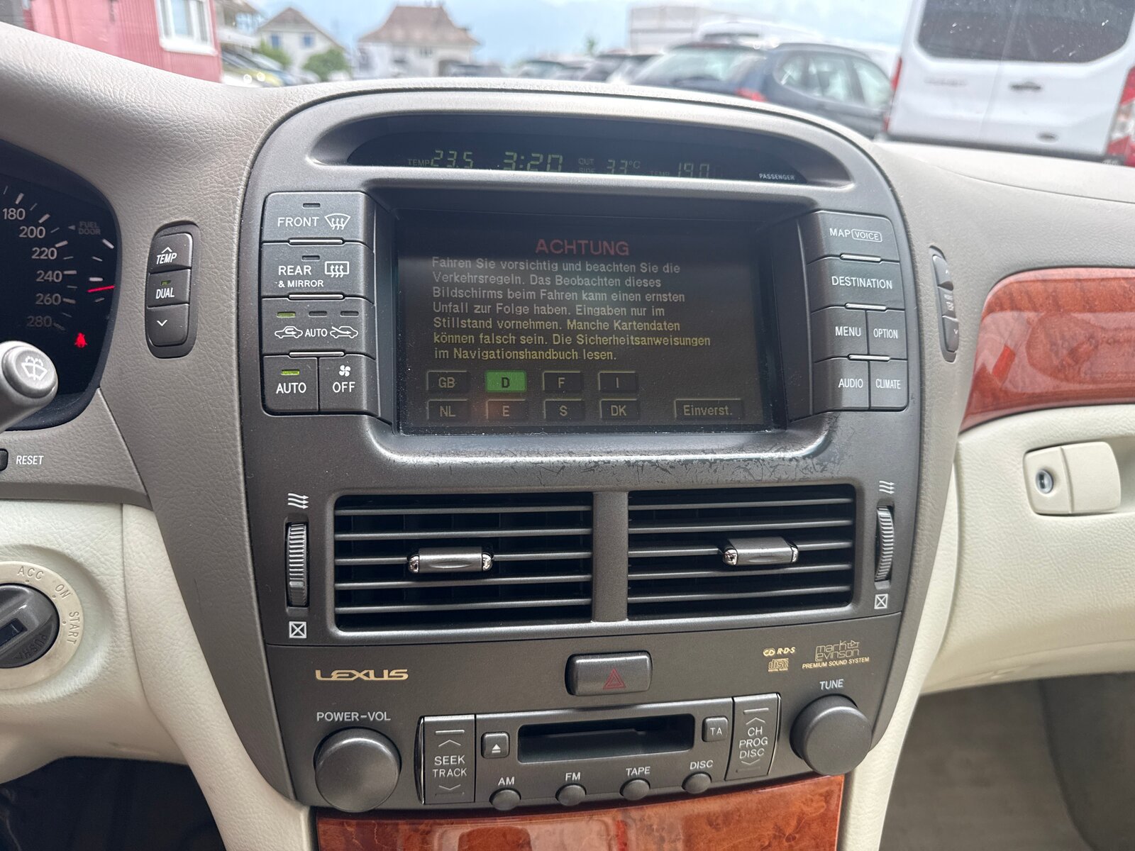 LEXUS LS 430 Automatic, Benzin, Occasion / Gebraucht, Automatik - 6