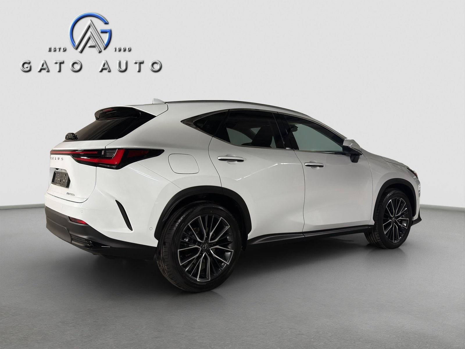 LEXUS NX 450h+ E-FOUR Excellence, Hybride Rechargeable Essence/Électricité, Voiture nouvelle, Automatique - 3