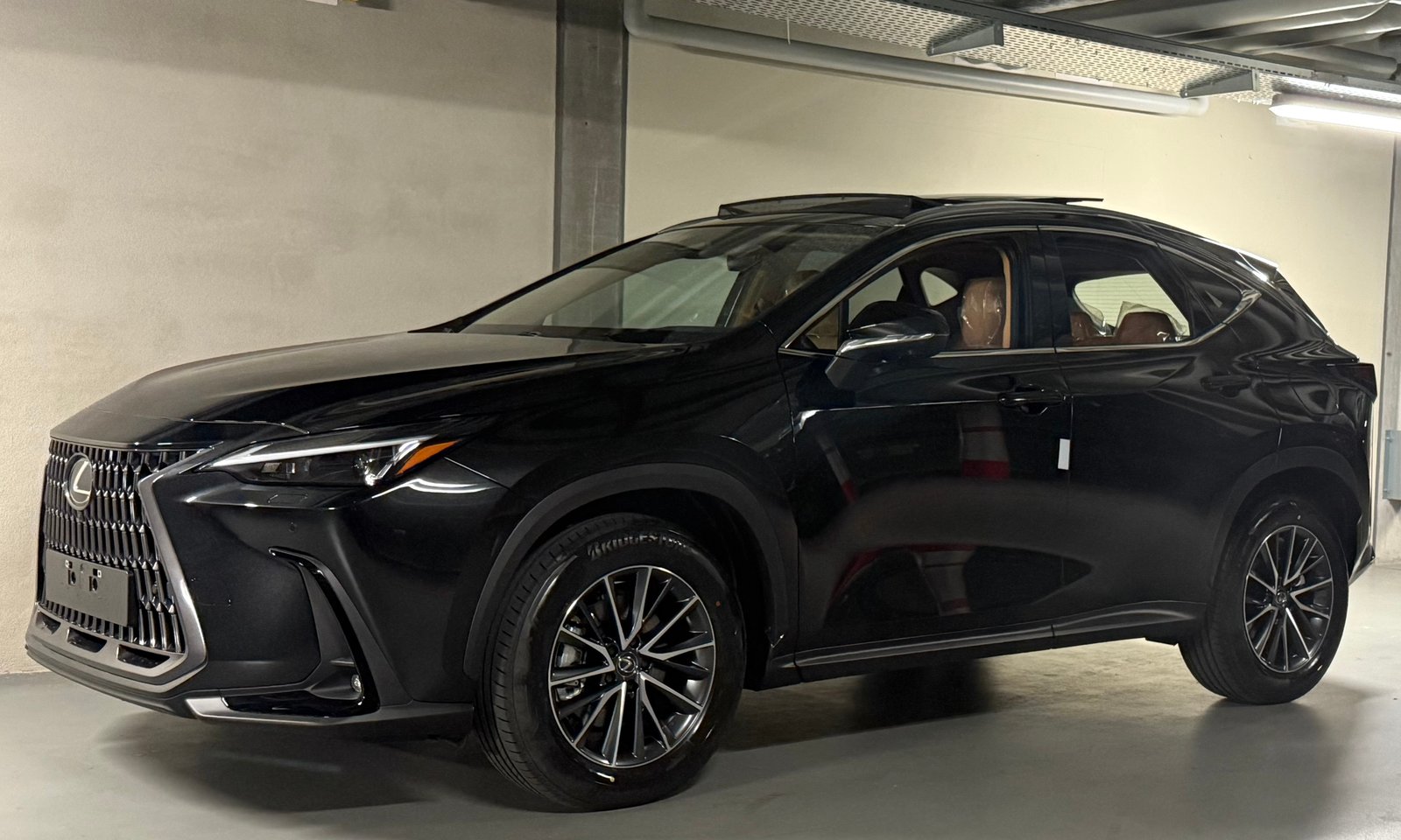 LEXUS NX 450h+ E-FOUR Comfort, Plug-in-Hybrid Benzina/Elettrica, Auto nuove, Automatico - 2