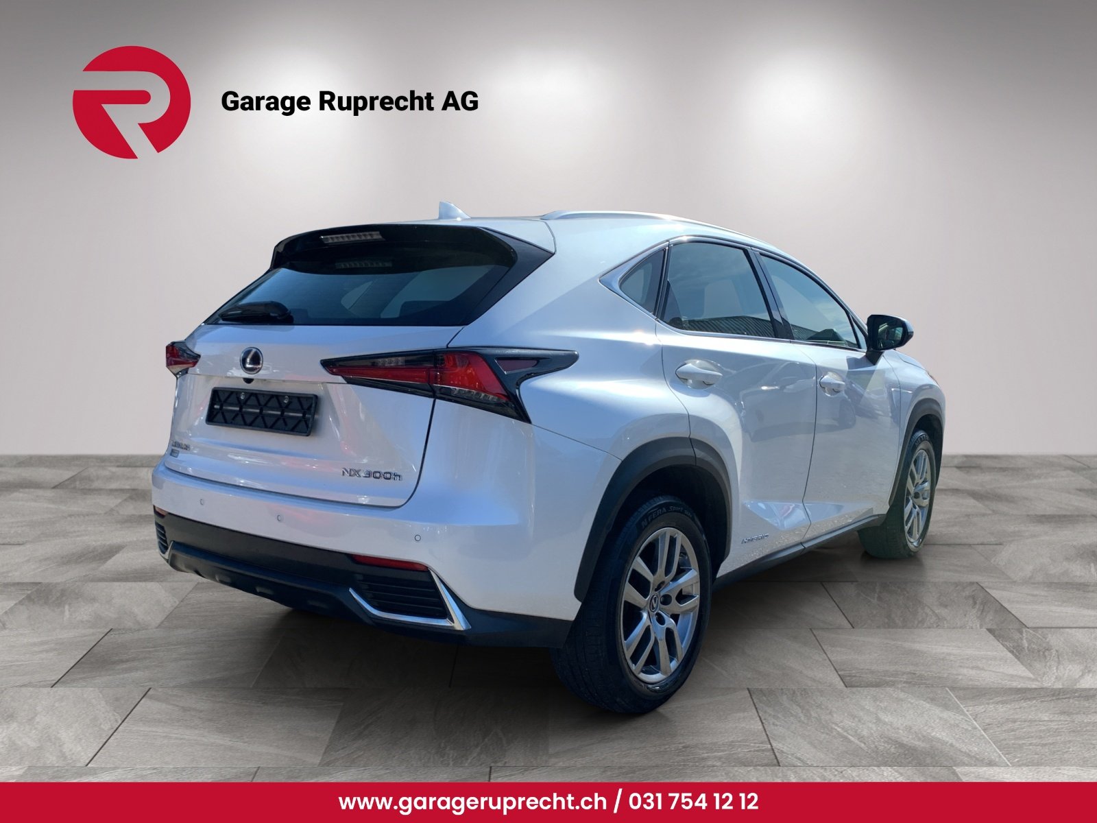 LEXUS NX 300h Comfort, Voll-Hybrid Benzin/Elektro, Occasion / Gebraucht, Automatik - 4