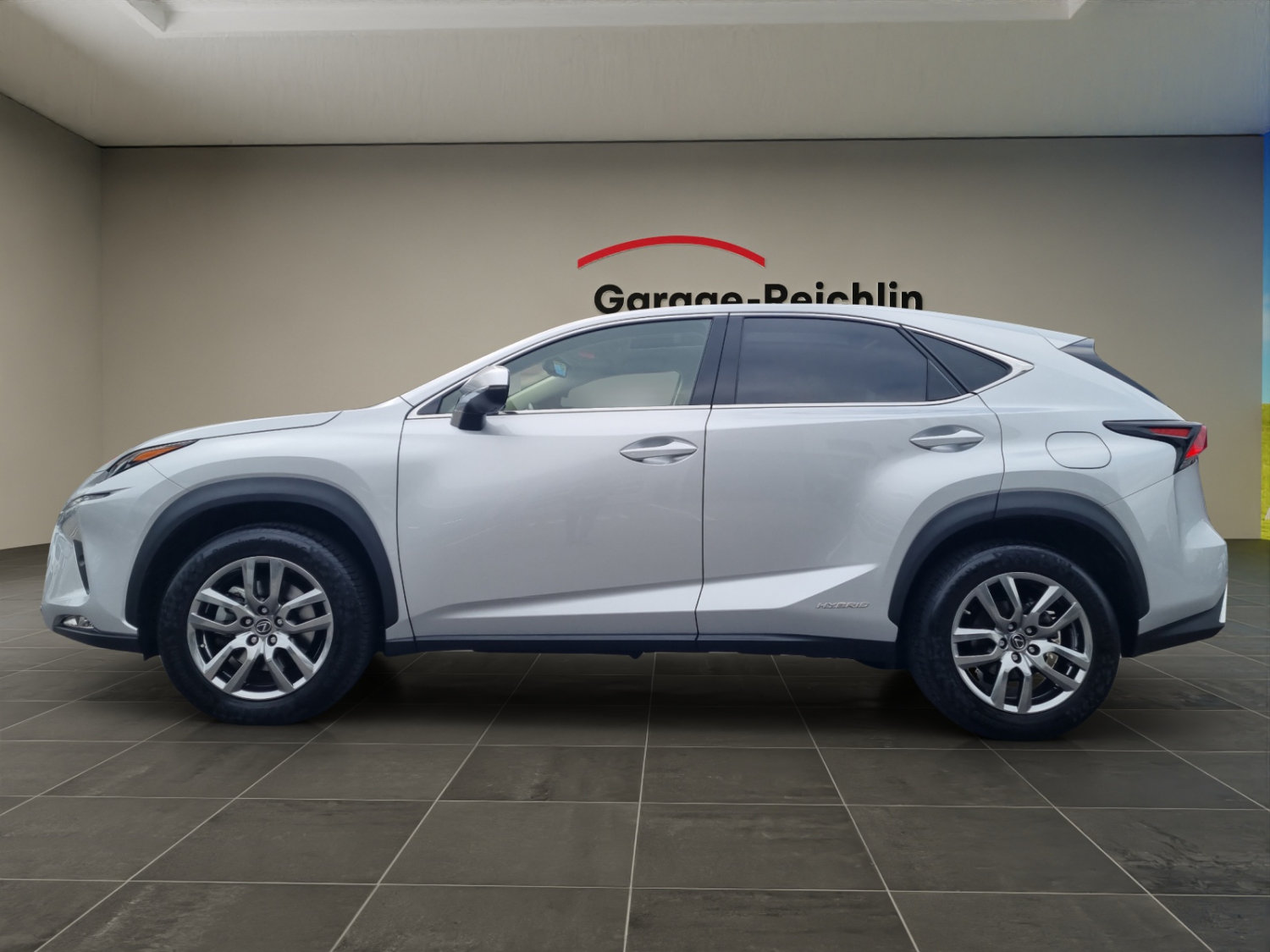 LEXUS NX 300h comfort AWD, Hybride Intégral Essence/Électricité, Occasion / Utilisé, Automatique - 2