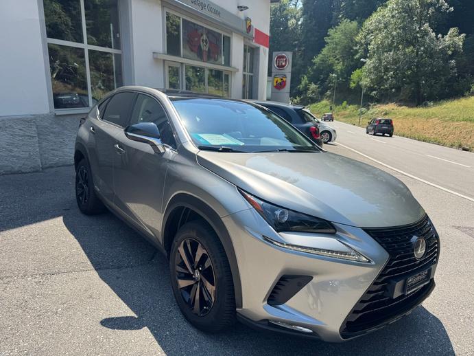LEXUS NX 300h Comfort E-Four Automatic, Full-Hybrid Petrol/Electric, Second hand / Used, Automatic