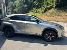 LEXUS NX 300h Comfort E-Four Automatic, Full-Hybrid Petrol/Electric, Second hand / Used, Automatic - 2