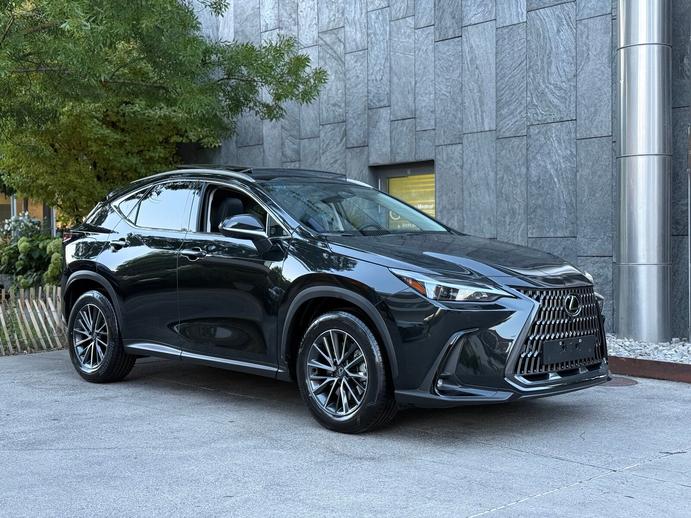 LEXUS NX 450h+ E-FOUR Comfort, Plug-in-Hybrid Petrol/Electric, Second hand / Used, Automatic