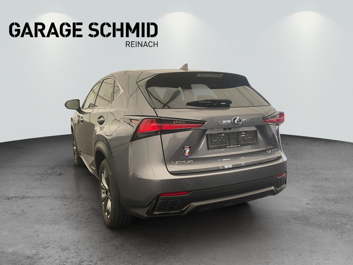 LEXUS NX 300h F-Sport, Hybride Intégral Essence/Électricité, Occasion / Utilisé, Automatique - 5
