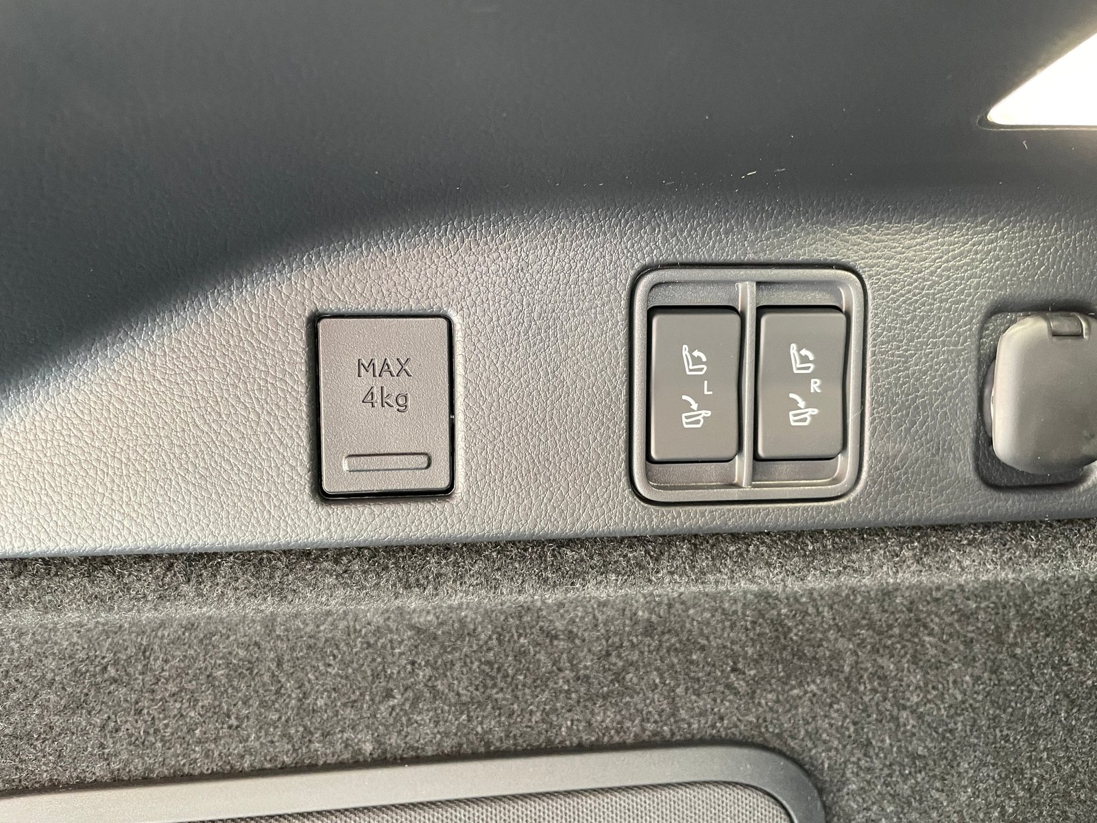 LEXUS RX 450h+ Excellence AWD PHEV, Hybride Rechargeable Essence/Électricité, Voiture nouvelle, Automatique - 7