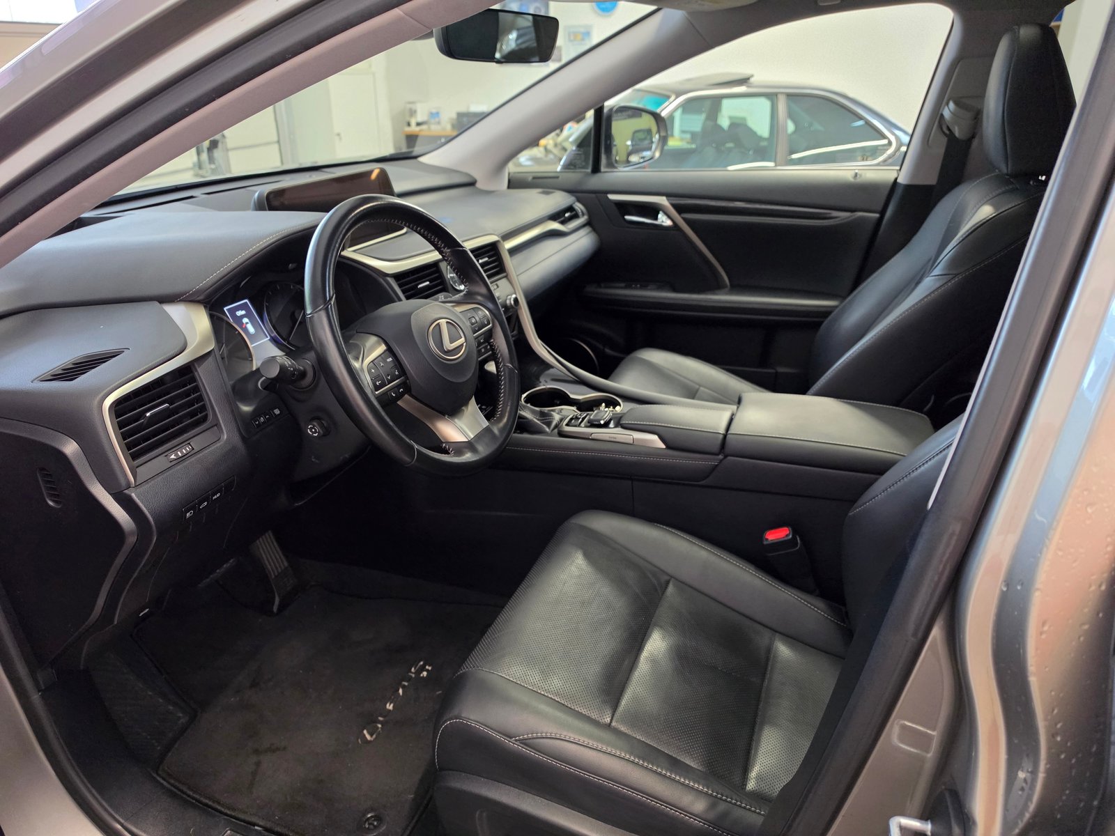 LEXUS RX 450h Diamond AWD CVT, Voll-Hybrid Benzin/Elektro, Occasion / Gebraucht, Automatik - 4