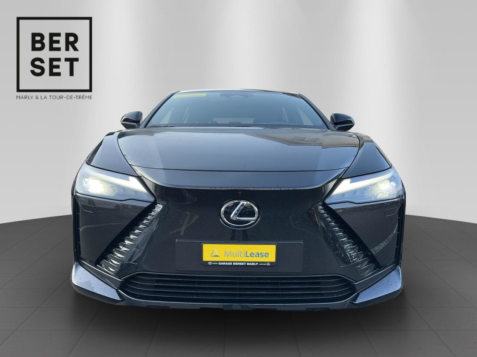 LEXUS RZ 450e Comfort, Electric, Second hand / Used, Automatic - 2
