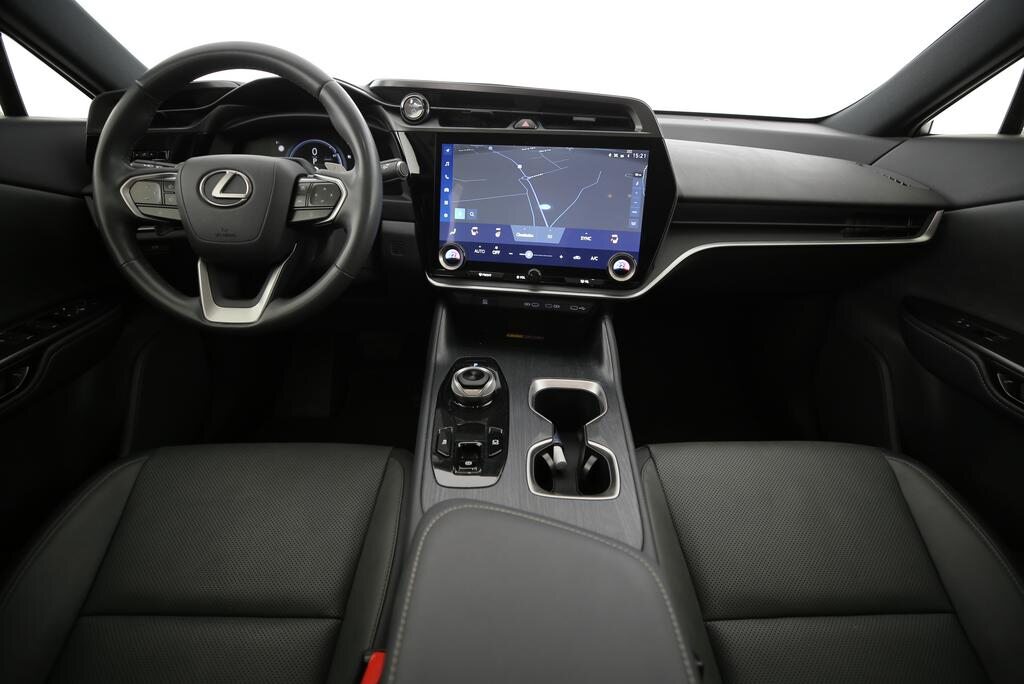 LEXUS RZ 450e Comfort, Elektro, Occasion / Gebraucht, Automatik - 5