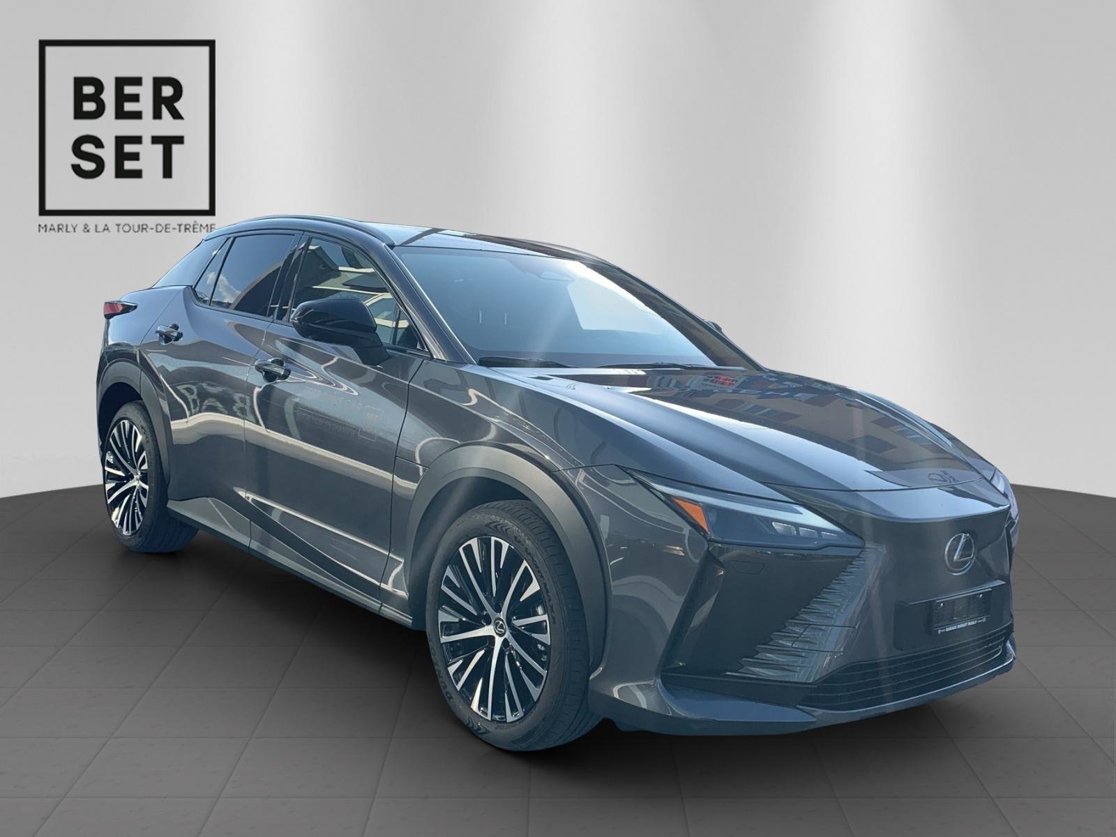 LEXUS RZ 450e Comfort, Electric, Ex-demonstrator, Automatic - 4