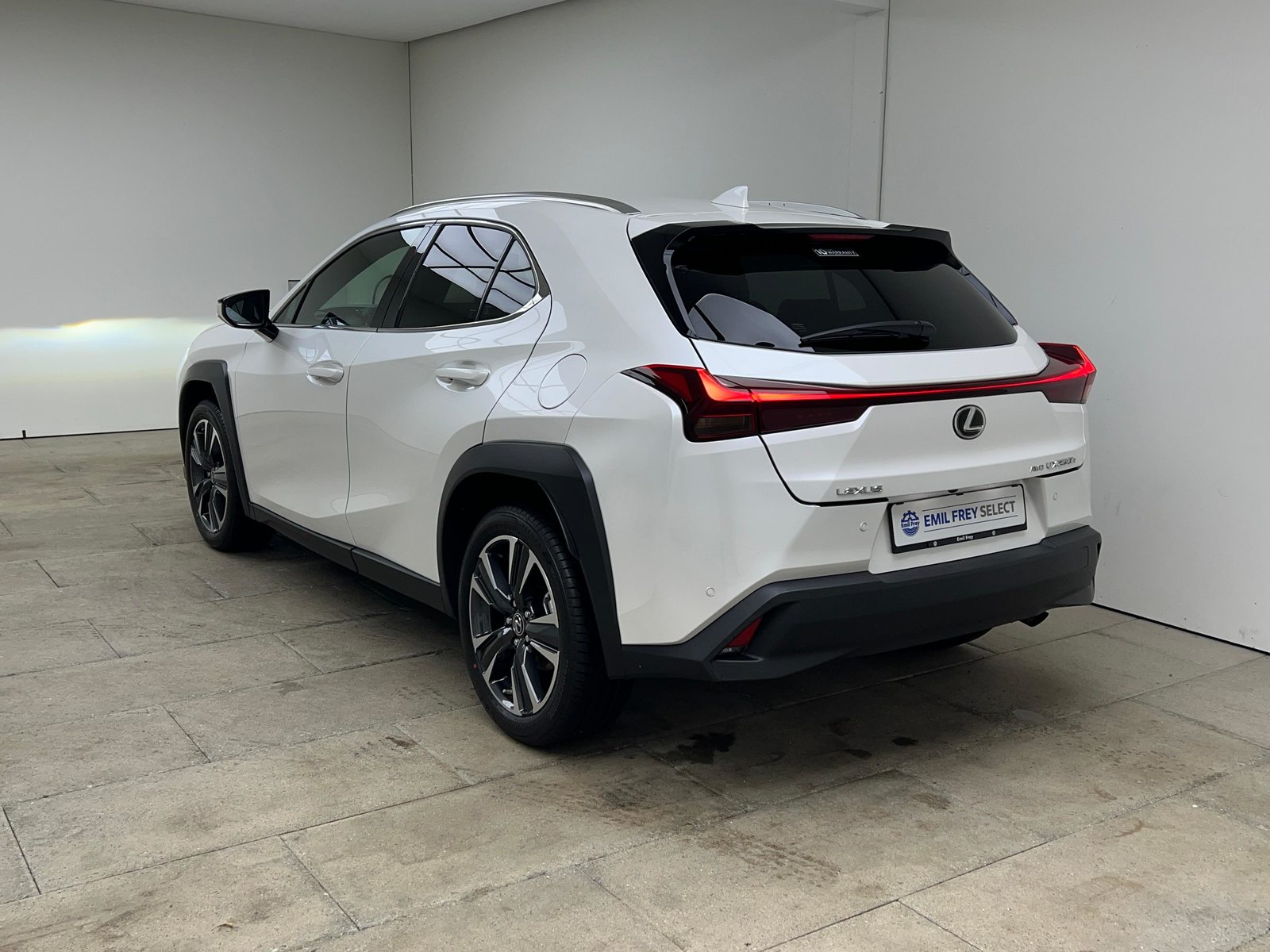 LEXUS UX 250h Comfort / Jetzt mit attraktivem 1,99% Leasing, Voll-Hybrid Benzin/Elektro, Occasion / Gebraucht, Automatik - 4