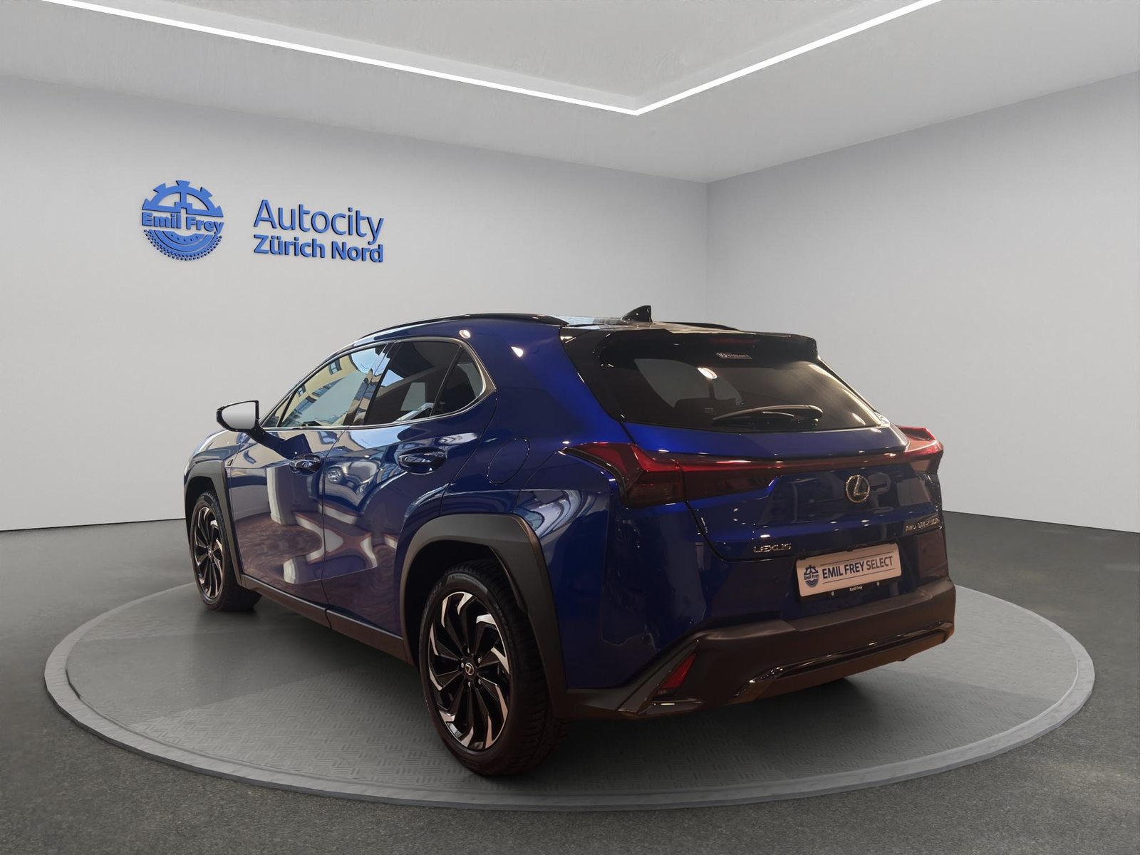 LEXUS UX 250h F-Line, Full-Hybrid Petrol/Electric, Second hand / Used, Automatic - 3