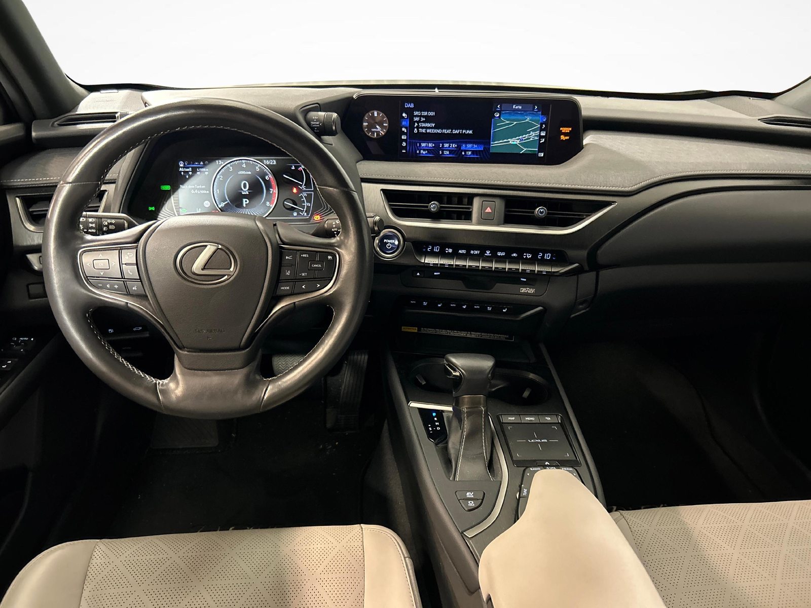 LEXUS UX 250h Excellence, Hybride Intégral Essence/Électricité, Occasion / Utilisé, Automatique - 7