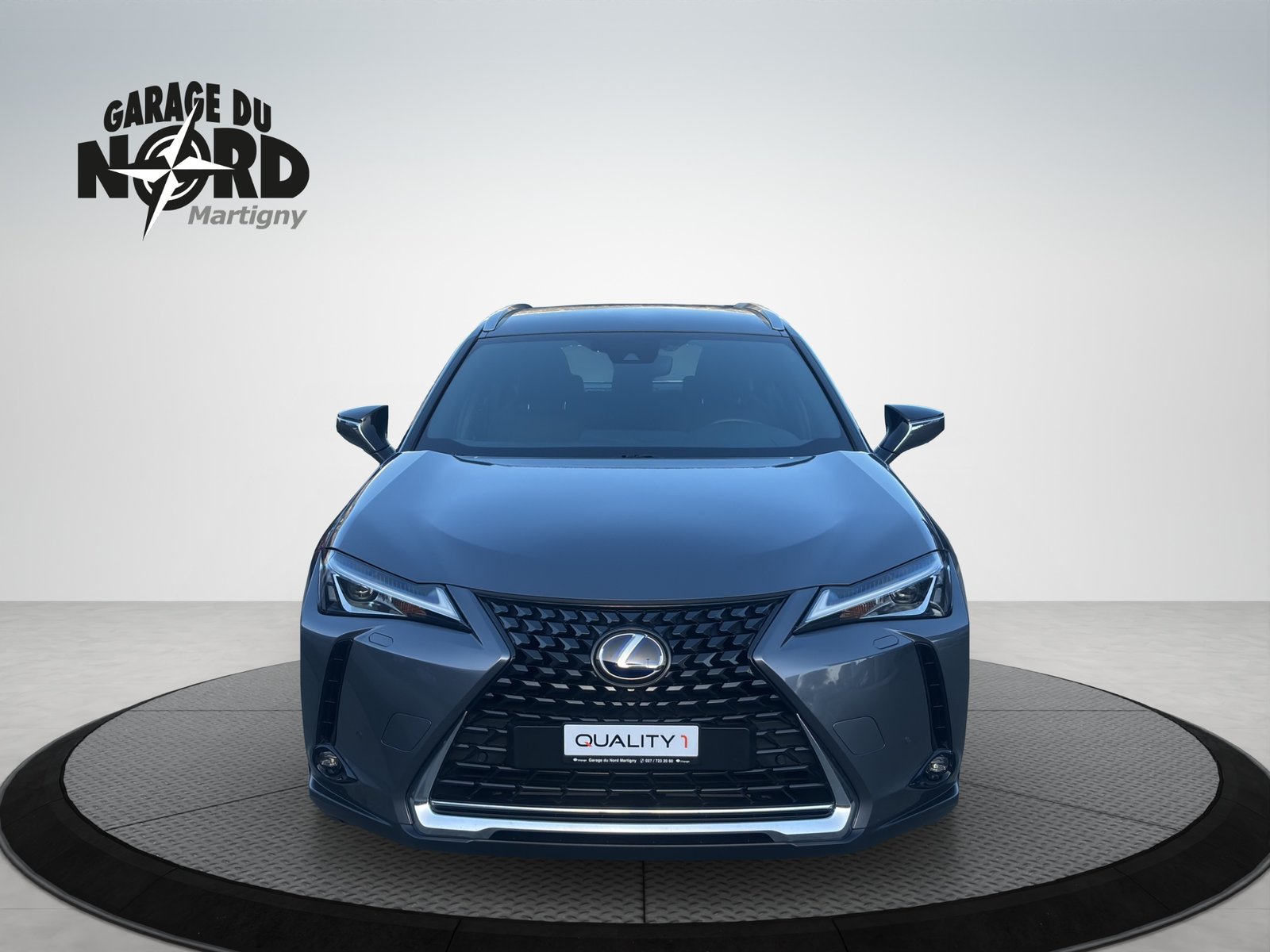LEXUS UX 250h Attraction AWD Automatic, Hybride Intégral Essence/Électricité, Occasion / Utilisé, Automatique - 2