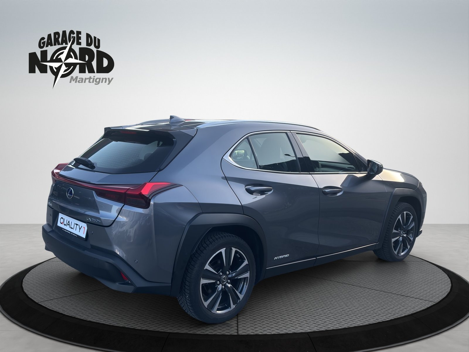 LEXUS UX 250h Attraction AWD Automatic, Hybride Intégral Essence/Électricité, Occasion / Utilisé, Automatique - 6