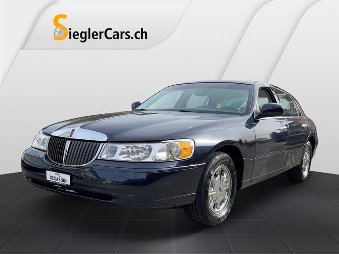 LINCOLN Town Car Signature Series, Petrol, Second hand / Used, Automatic