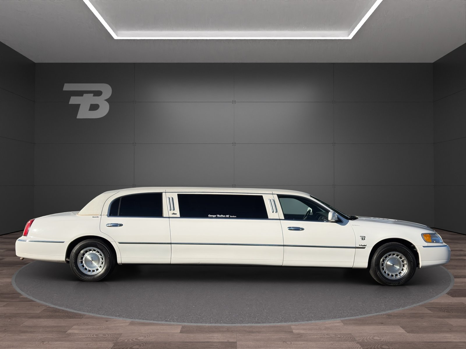LINCOLN 4.6 V8 Strechlimousine, Petrol, Second hand / Used, Automatic - 7