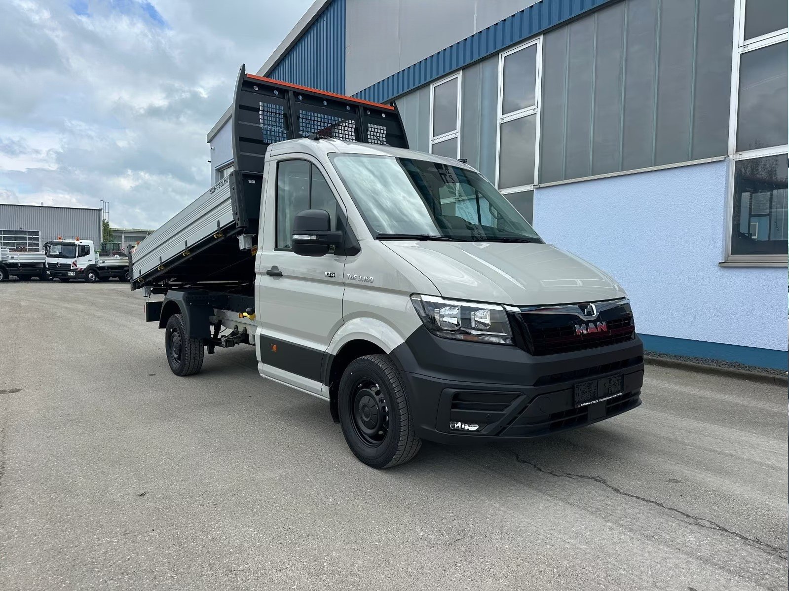 MAN TGE 3.5 4x4 Automat 3-Seitenkipper
