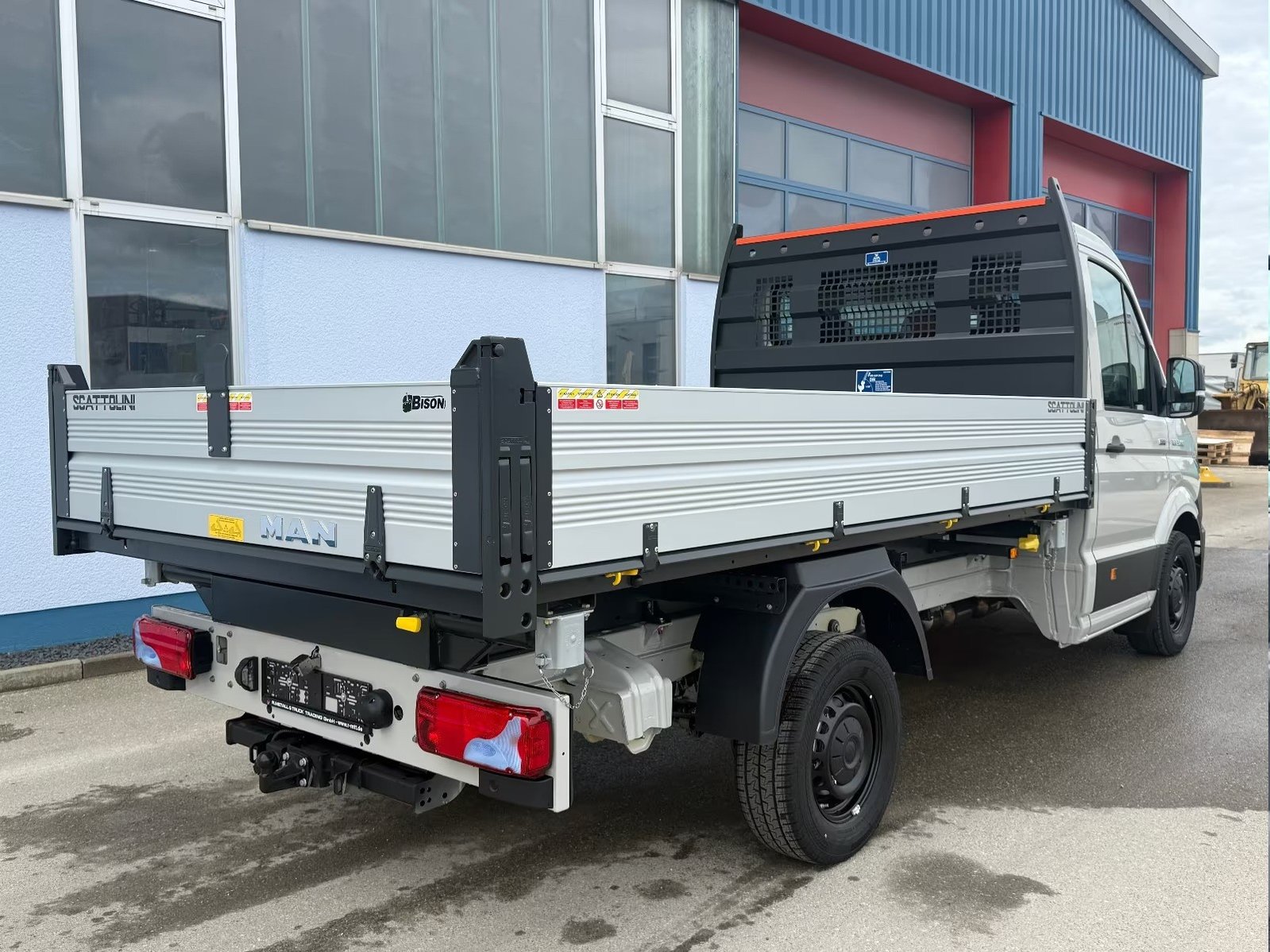MAN TGE 3.5 4x4 Automat 3-Seitenkipper, Diesel, Neuwagen, Automatik - 3