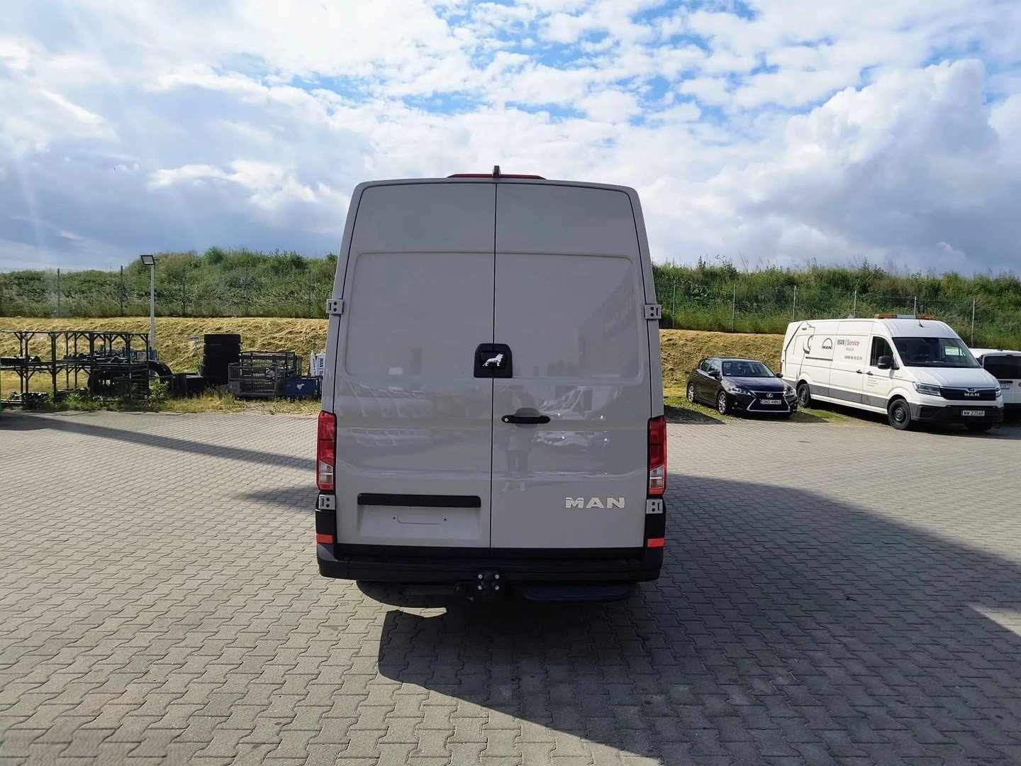 MAN TGE 3.5 4x4 Automat Kasten, Diesel, Auto nuove, Automatico - 4