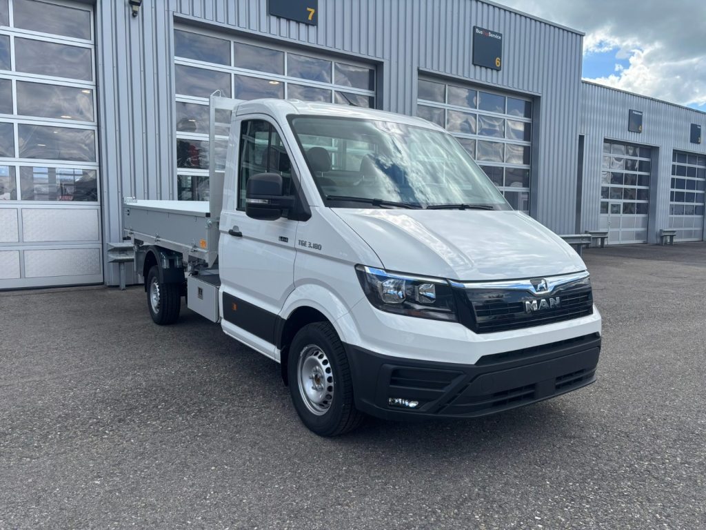 MAN TGE 3.180 4x4, Diesel, Auto nuove, Automatico - 2