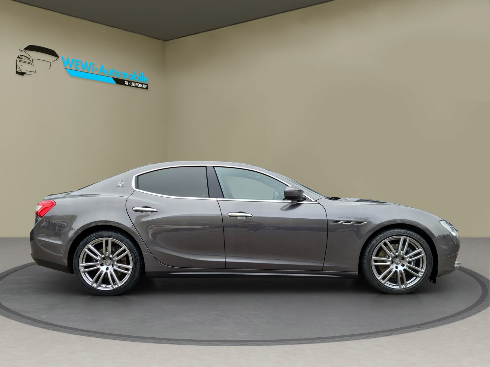 MASERATI Ghibli S Q4 3.0 V6 Automatica, Benzin, Occasion / Gebraucht, Automat - 6