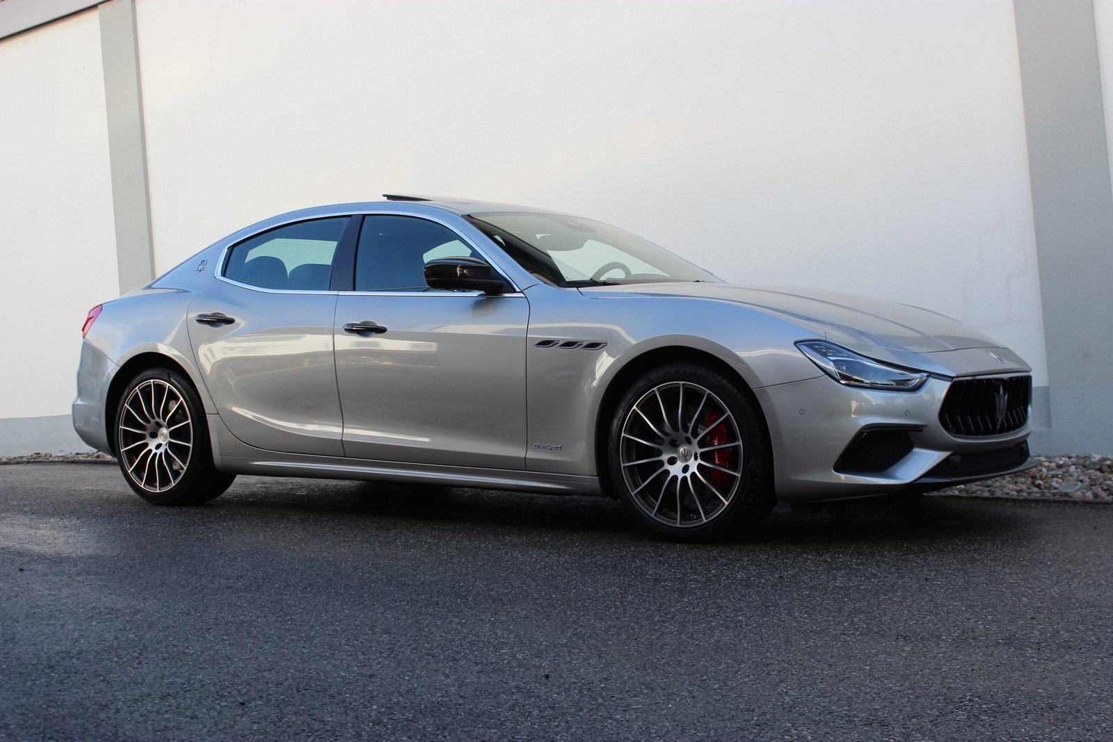 MASERATI Ghibli S Q4 3.0 GranSport MY2018, Petrol, Second hand / Used, Automatic - 5