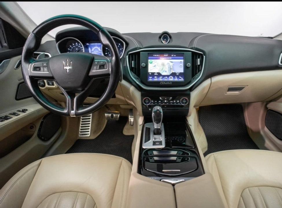 MASERATI Ghibli 3.0 V6 S Q4, Benzin, Occasion / Gebraucht, Automatik - 4