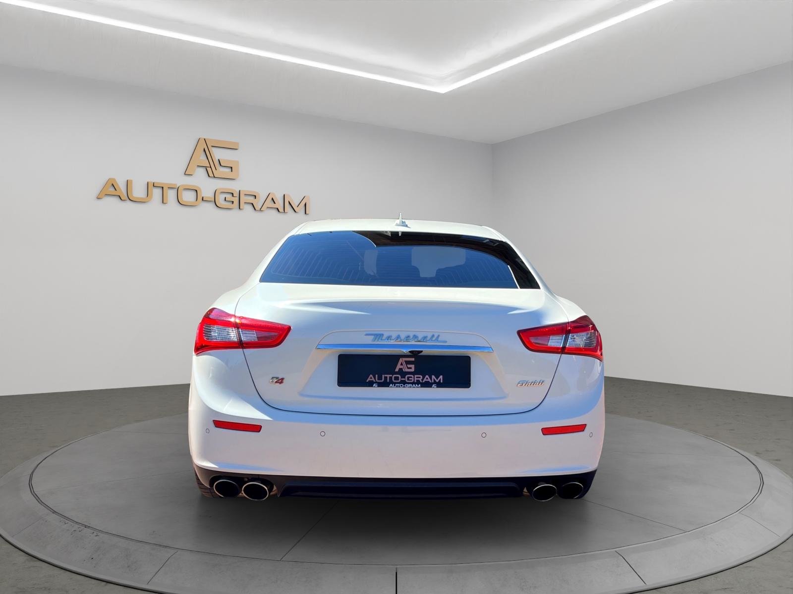 MASERATI Ghibli S Q4 3.0 V6 Automatica, Benzin, Occasion / Gebraucht, Automatik - 4