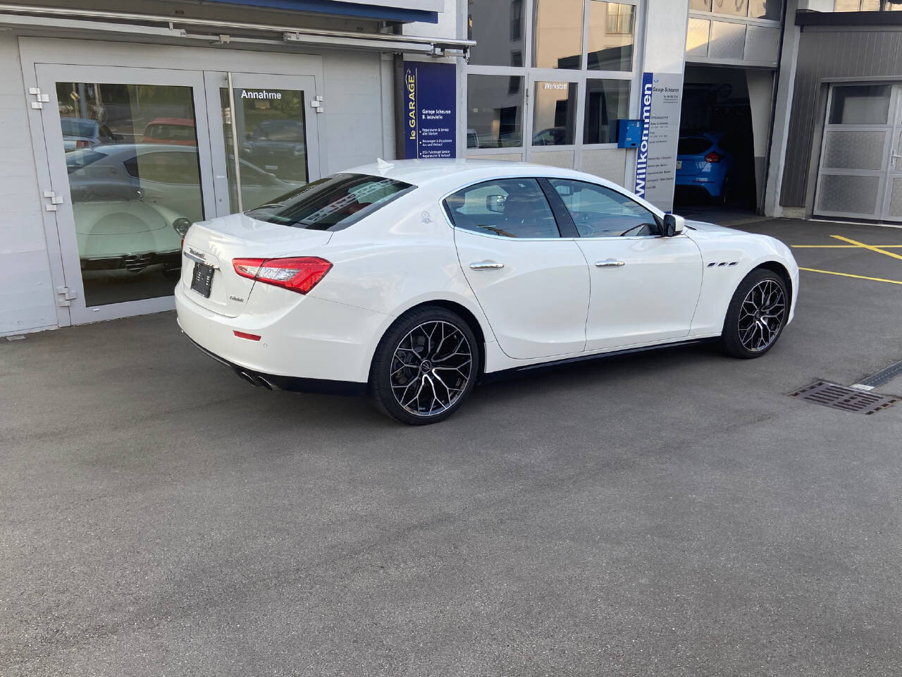 MASERATI Ghibli 3.0 V6, Benzin, Occasion / Gebraucht, Automatik - 6