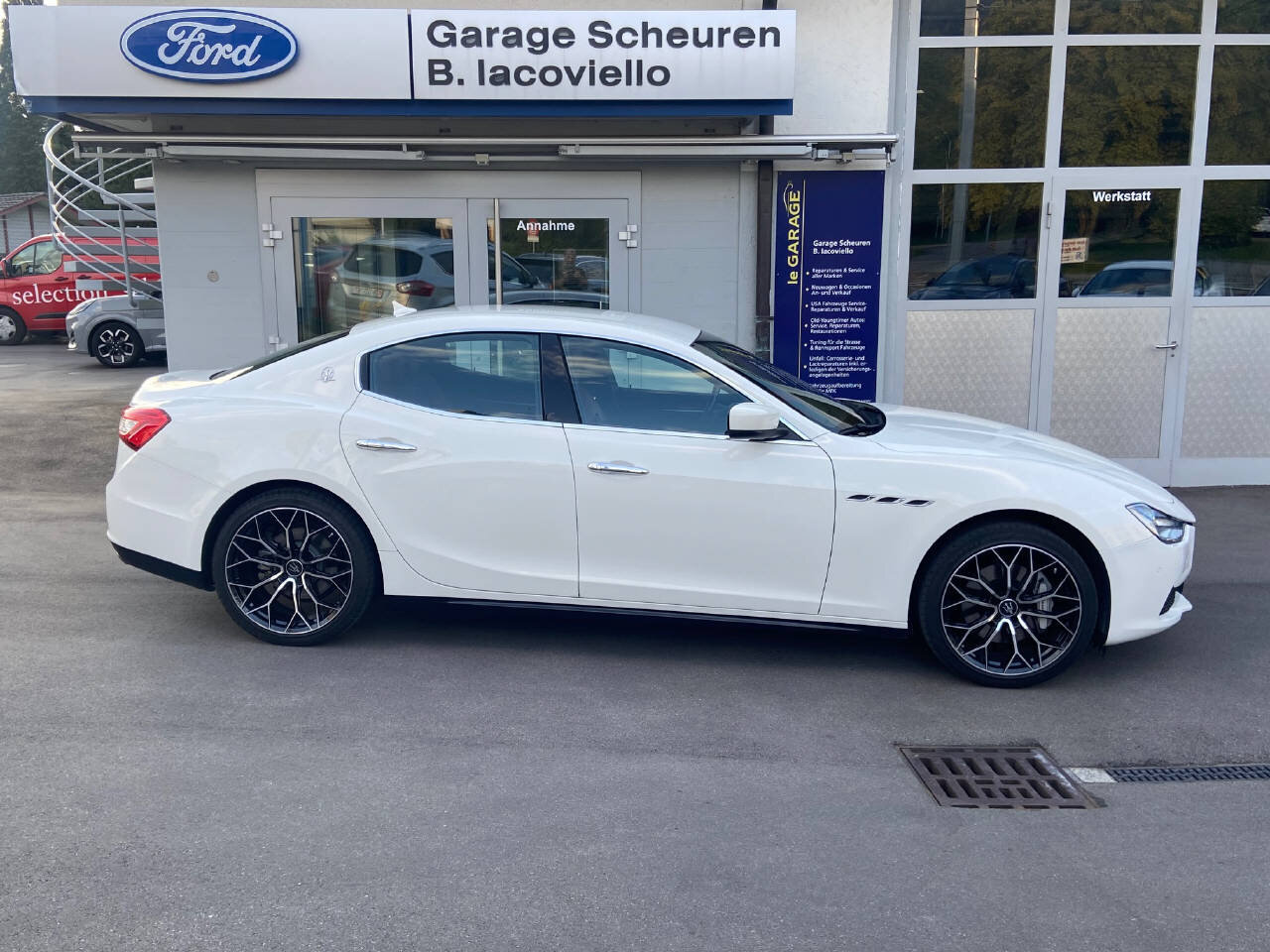MASERATI Ghibli 3.0 V6, Benzin, Occasion / Gebraucht, Automatik - 7