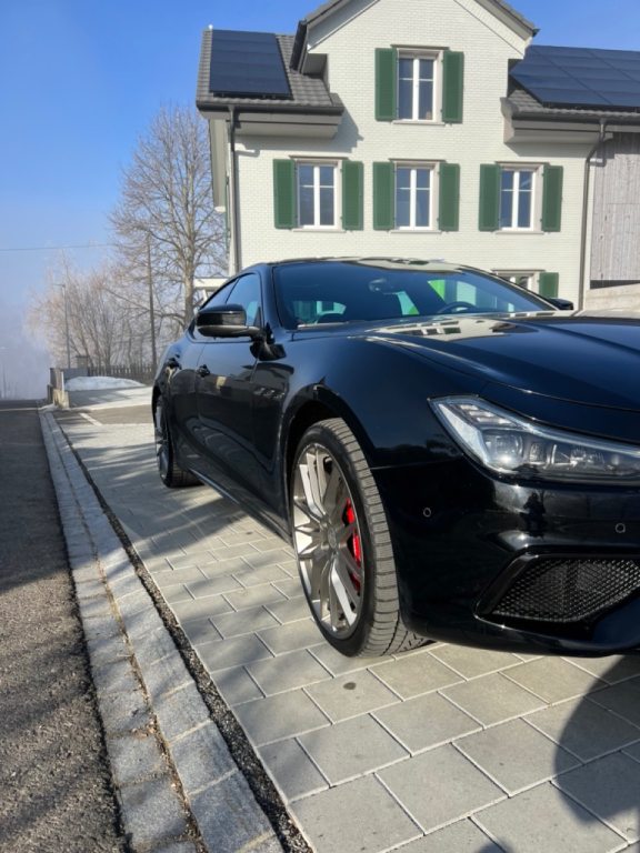 MASERATI GHIBLI 3.0 V6 S Nerissimo Q4, Petrol, Second hand / Used, Automatic - 2