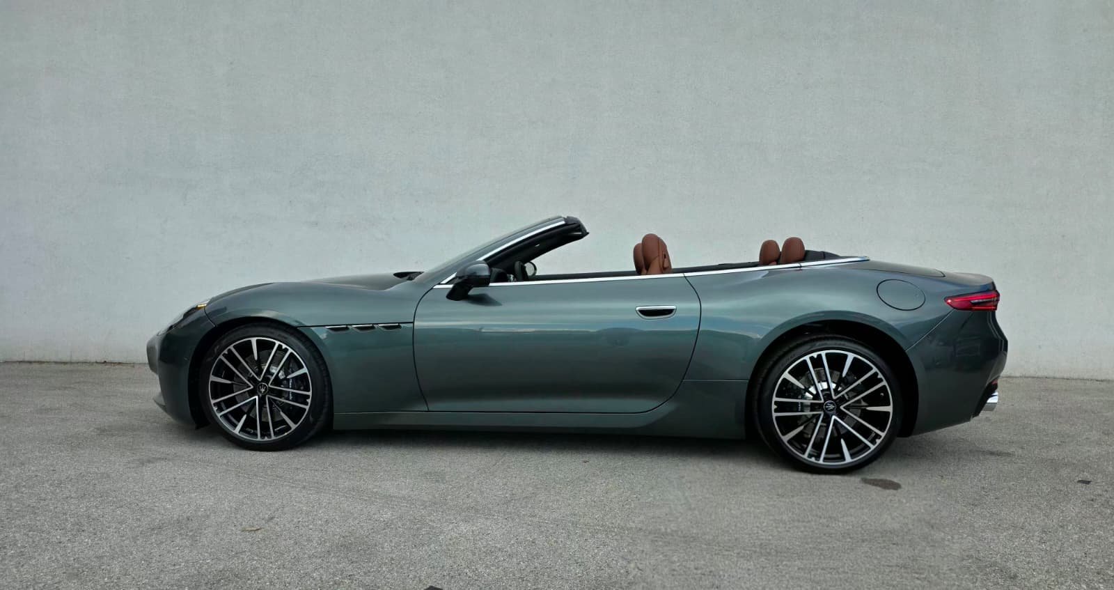 MASERATI GranCabrio Modena, Benzin, Neuwagen, Automatik - 4