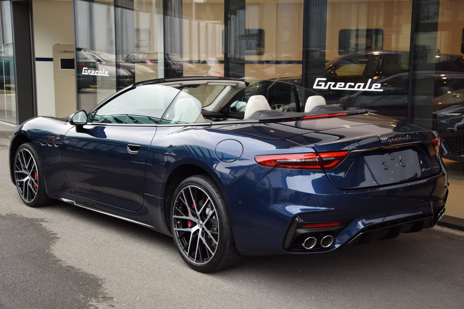 MASERATI GranCabrio Trofeo, Benzin, Neuwagen, Automatik - 4