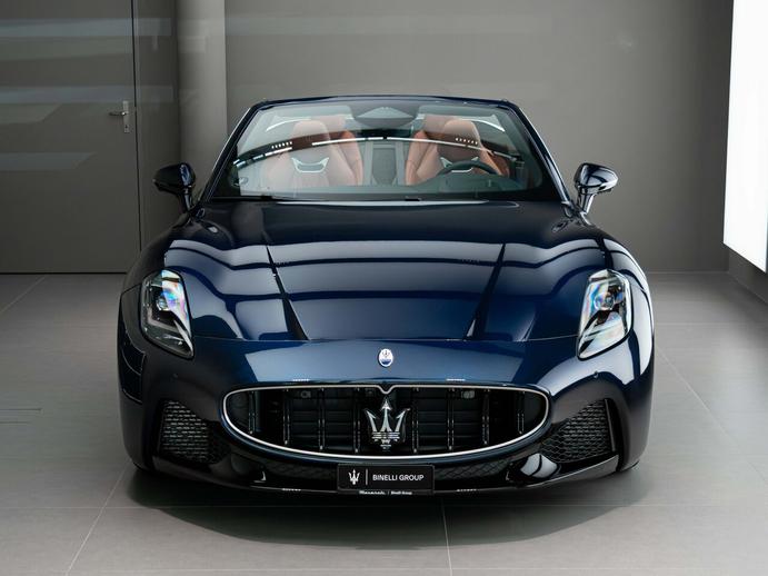 MASERATI GranCabrio Modena - Blu Nobile FUORISERIE, Petrol, New car, Automatic