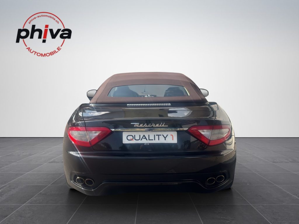MASERATI GranCabrio 4.6, Essence, Occasion / Utilisé, Automatique - 5