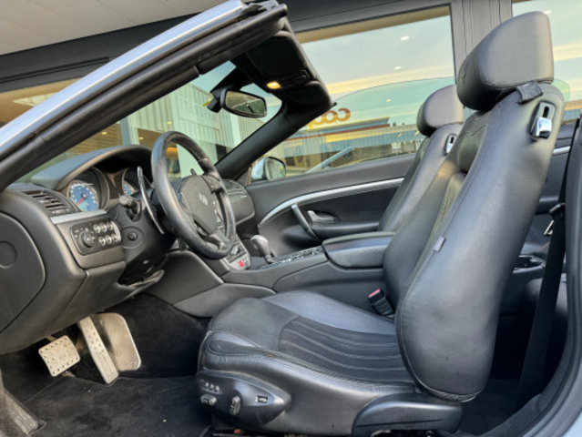 MASERATI GranCabrio, Second hand / Used, Automatic - 7
