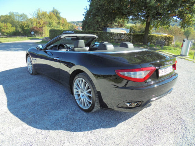 MASERATI GranCabrio, Second hand / Used, Automatic - 5