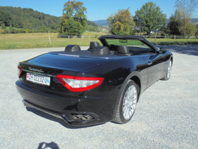 MASERATI GranCabrio, Second hand / Used, Automatic - 6