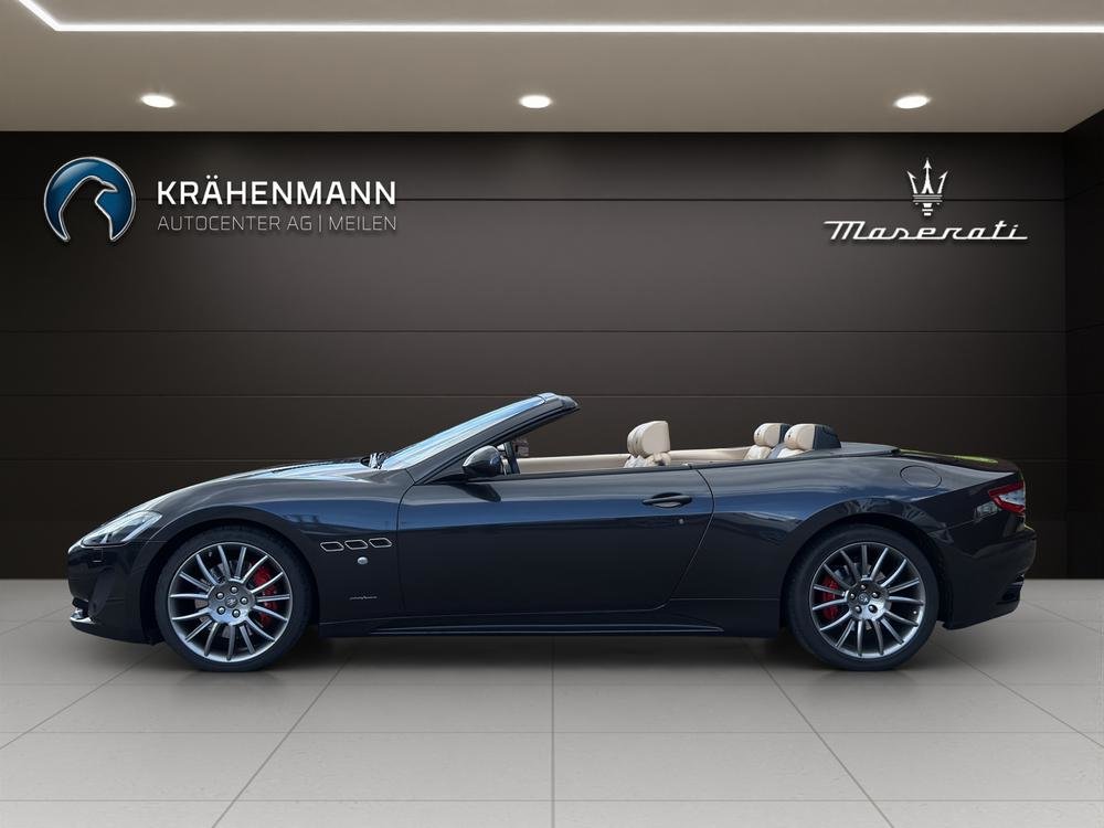 MASERATI GRANCABRIO Cabrio 4.7 V8 Sport, Essence, Occasion / Utilisé, Automatique - 2