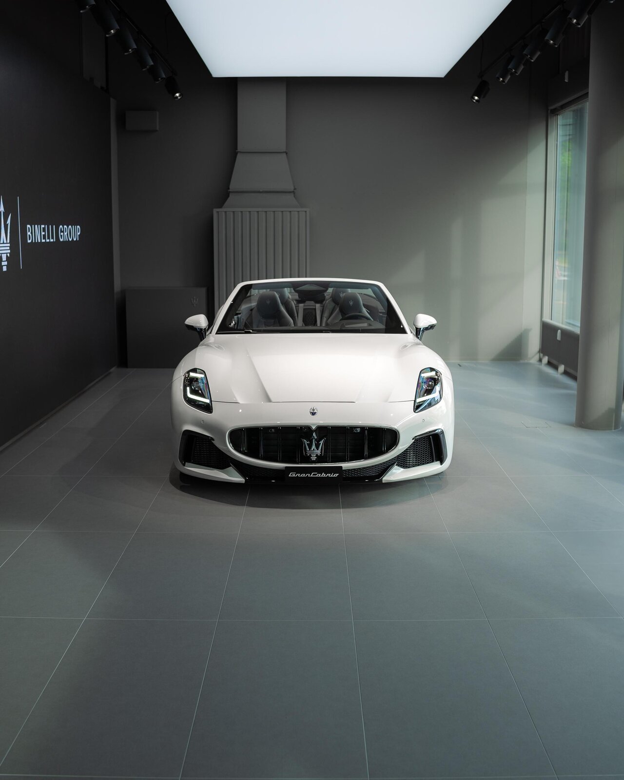 MASERATI Gran Cabrio 3.0 V6 Trofeo - FUORISERIE, Petrol, Second hand / Used, Automatic - 3
