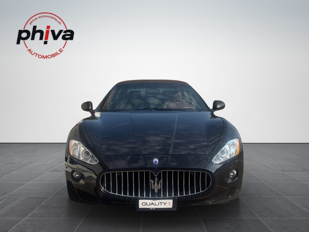 MASERATI GranCabrio 4.6