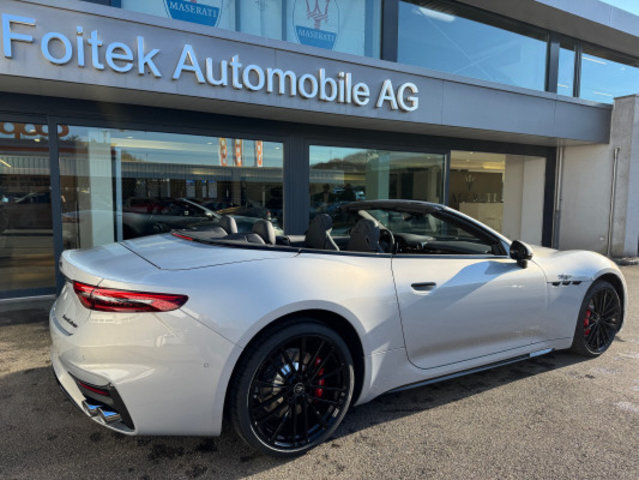 MASERATI GranCabrio Trofeo, Voiture de démonstration, Automatique - 4