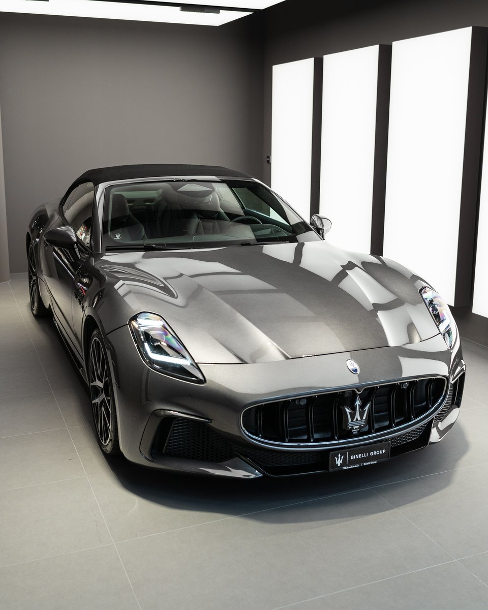MASERATI GranCabrio Trofeo - Grigio Maratea, Benzin, Vorführwagen, Automatik - 3