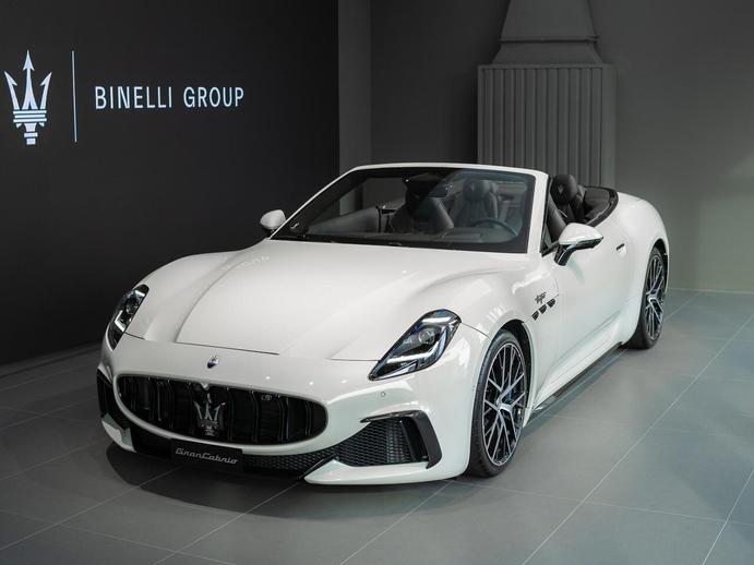 MASERATI GranCabrio 3.0 V6 Trofeo - FUORISERIE, Petrol, Second hand / Used, Automatic