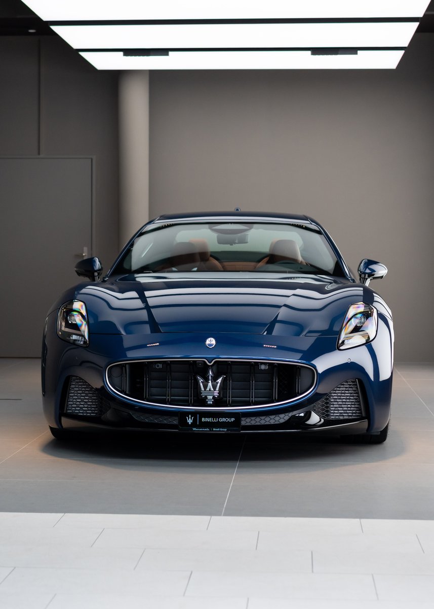 MASERATI GranTurismo Modena Automatica - Blu Modena, Petrol, New car, Automatic - 2